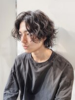 フランズ いわき(FLUNS)&nbsp;波巻きパーマ/センターパートウルフ