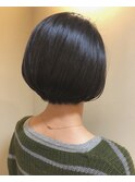 ショートボブ