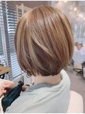 ショートボブ★耳かけショートフォギーベージュ★髪質改善