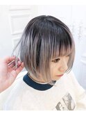 ホワイトグラデーション