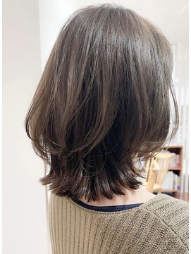 ヴェリーテ(Verite) シルキーベージュ×くびれボブ