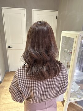 ニキータ(Nikiita) 〈natural brown〉