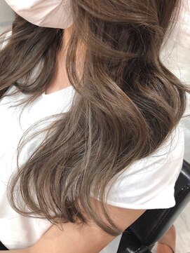 バレッタ バイジュエル センター北駅モザイクモール前店(Valletta by JEWEL) ☆お客様スタイル【Valletta by JEWELセンター北/センター南】