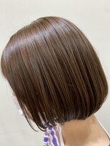 ユニ バイ マグ 長野店(Uni.by Mag)&nbsp;大人可愛いミニボブ小顔ストレート透明感カラー