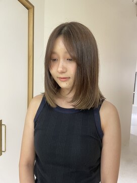 ニール 名古屋 伏見 丸の内(NEELU) 【Neelu_hina】ローレイヤー×ブラウンベージュ