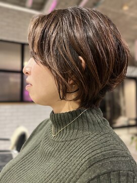 ストロベリーR. ふんわりやわらかパーマ女子♪