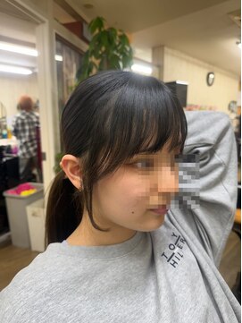 結んでも可愛い 小顔顔周りカット