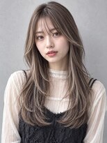 トリニティ(trinity)&nbsp;ブリーチ×髪質改善　ハイライト×グレージュ【豊見城】