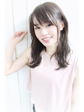 ディー(dee) dee ミルクティグレージュ