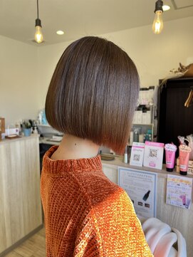 キッサ(KISSA) 前下がりボブ