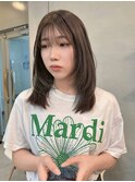 カーキベージュ レイヤーカット