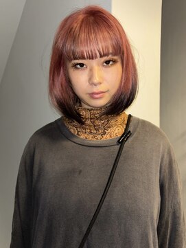 ドロップ(drop) 【エッジの効いたボブ】／ミニボブ/デザインカラー