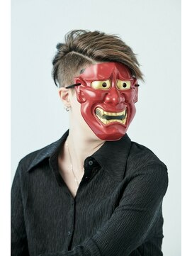 コマ(coma) 【coma中野】マロンベージュかきあげ刈り上げマニッシュショート