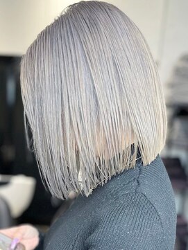 エリーツ(elyts) プラチナボブ