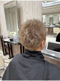 メンズに人気！春仕様のスパイキーショート！