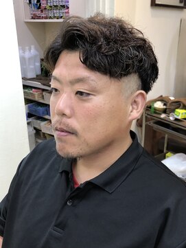 レボルトヘアー(R EVOLUT hair) 刈り上げツイストスパイラルパーマ