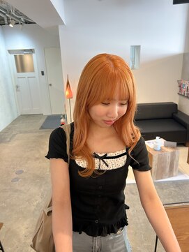 シー.(SHE.) 【SHE.】 オレンジ/ベージュ/ケアブリーチ/レイヤーカット