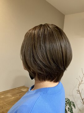 リポゾ(Riposo.) グレージュ・ショートヘア