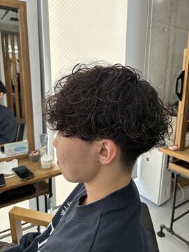 ヘアーメイク シーノ アンド フォーメン(Sino) 波巻き風パーマ