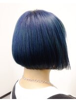 ティエナビューティー(TIENA BEAUTY)&nbsp;＃ブルーブラック＃ダブルカラー＃ブリーチ＃ボブ＃髪質改善