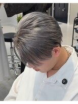 テンバイリップスヘアー(TEN by LIPPS hair)&nbsp;ホワイトシルバーバレイヤージュセンターパート