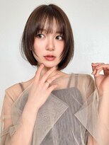 ビーチ(BEACH)&nbsp;ショートレイヤーボブ前髪ミルクティーベージュ顔まわりレイヤー