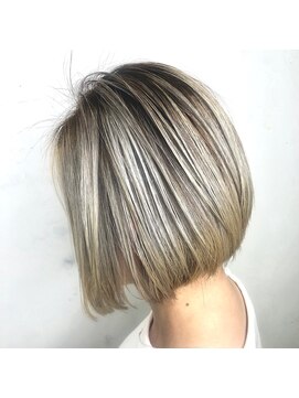 アンリ(Anli) ホワイトブロンド