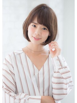 ジョエミバイアンアミ(joemi by Un ami) joemi新宿 ふんわり軽いショートボブ 花野