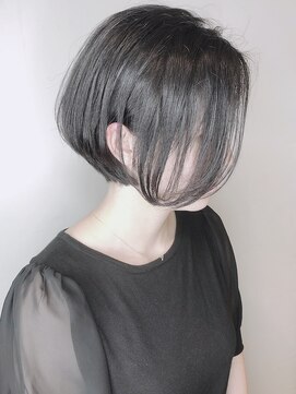 モリオフロムロンドン 原宿本店(morio from London) 【モリオ原宿】丸みショートボブ　黒髪　前髪なし