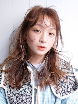 アイティー バイ アルバム 浦和店(IT by ALBUM) インナーカラーレイヤーカット_大人ガーリーチョコレート_39176