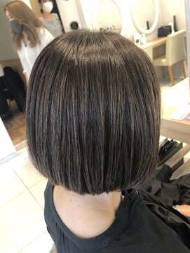 ミーサ(MYSA) ハイライトボブ