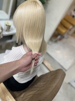 カリーナ(CARINA)&nbsp;ブロンドカラー/ハイトーンリタッチ