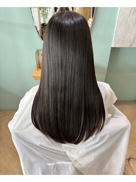 アンフィ 矢向(Anphi) 10-5 ロングヘアスタイル