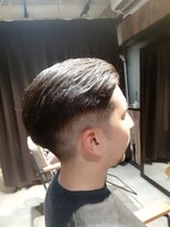 ネセサリー(NECESSARY) カット