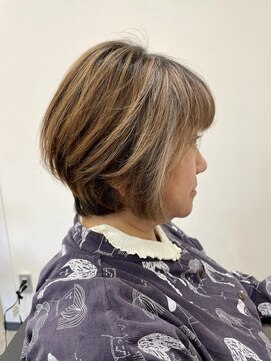 リノアバイフェリア(LINO’A by felia) 40代50代60代おすすめ◎くせ毛を活かした◎お手入れ簡単ショート