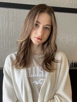 アリエッタ アザブ(ARIETTA AZABU) 色気を纏う外国人風『エアリーセミディ』/色気髪カタログ