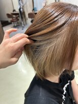 アズール 草加(azule) インナーカラー　イヤリングカラー　ベージュ