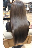 髪質改善サラサラツルツルストレートロングスタイル