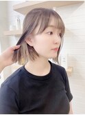 小顔タッセルボブ×白髪ぼかし×インナーカラー