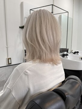 アルトラ(ALTLA) ホワイトカラー