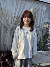 森　チヒロ/stylist/得意なスタイル：ミディアムスタイル/得意な技術：ヘッドスパ