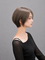 ソラヘアー(SORA hair)&nbsp;丸みシルエットのハンサムショート×アッシュ　10代20代30代40代