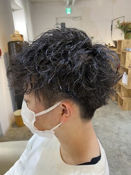 エルオム(EL.HOMME) ツイストスパイラルパーマ