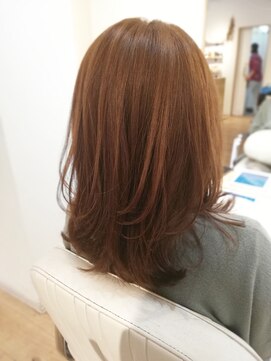 ネウィ 京橋(newi) 【uta*_girls】　satoko　レイヤー×ハイトーン×内巻き外ハネ