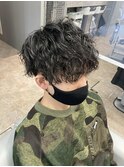 ツイストスパイラルパーマツーブロック刈り上げ束感モテる黒髪