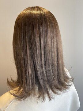 ヴァルーズ 反町(Vareuse) グレーアッシュ×外ハネ