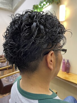 キャラシャローネ お台場(CharaChalone) ワイルドパーマ×ツーブロック【メンズカット/お台場】