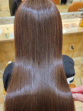 オリーブスバイネオリーブ(Olive's by neolive) 斜めバング/グレージュカラー/デザインカラー/髪質改善/新宿