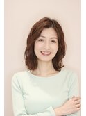 エレガントなウエーブスタイル