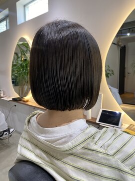 ボヌール(BonHeur) ぱつっとボブ